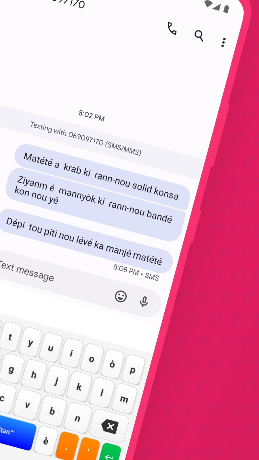 Suggestions de mots en créole pendant la frappe d'un SMS